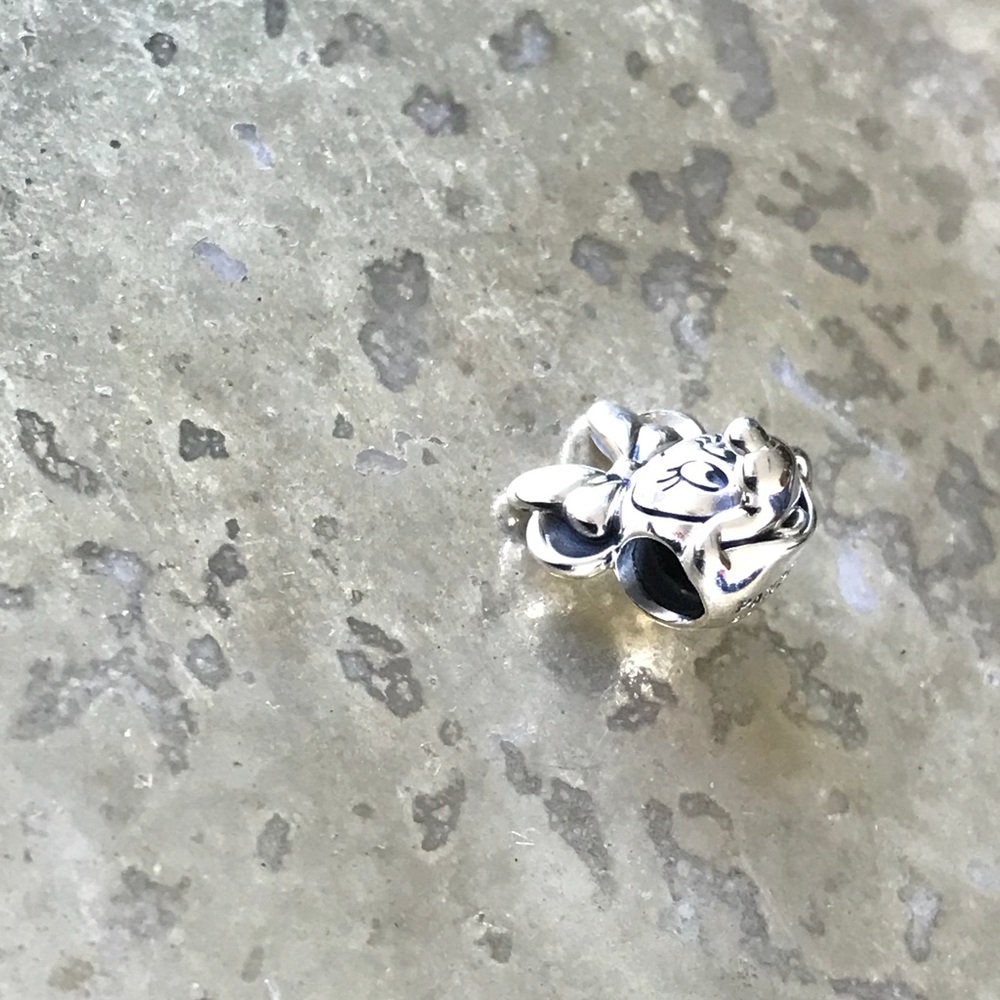 Pandora Disney Minnie Portrait - 100% Authentic - Picture 5 of 5